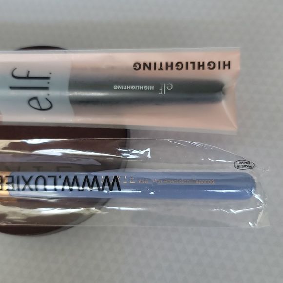 Elf Highlighting Brush + Luxie 640 ProPrecision Tapered Brush - Picture 4 of 9
